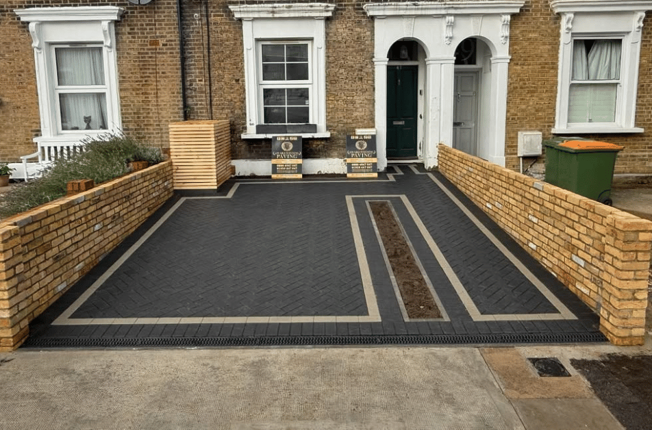 Paving Service page image